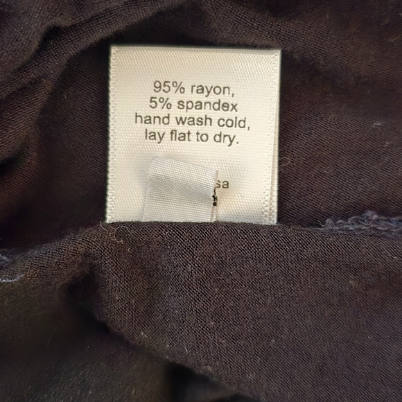 A Fine Line | Black racerback tank top | Large - Picture 4 of 4